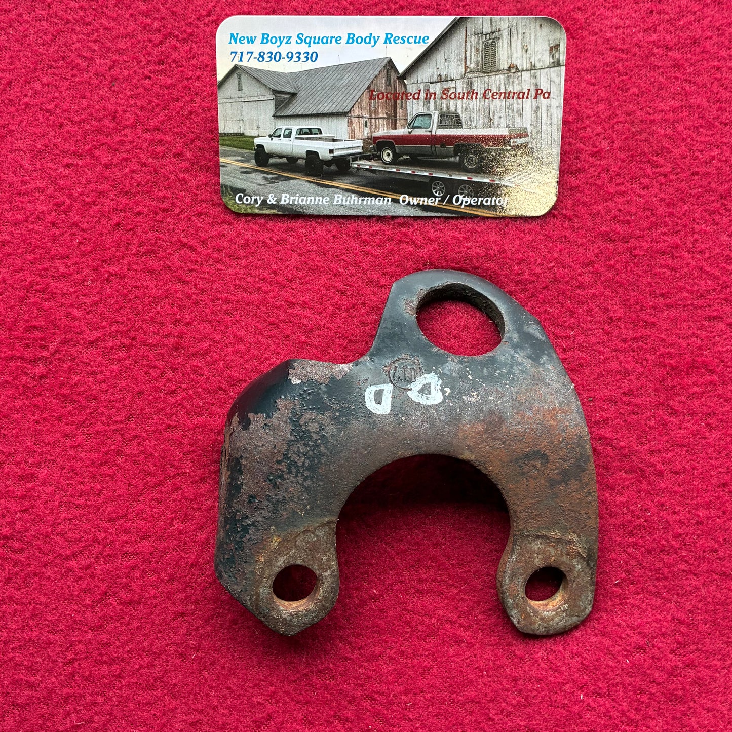 2: Bracket, Rear Support Mount Bracket SBC 1981 - 1988 (Lift Bracket)