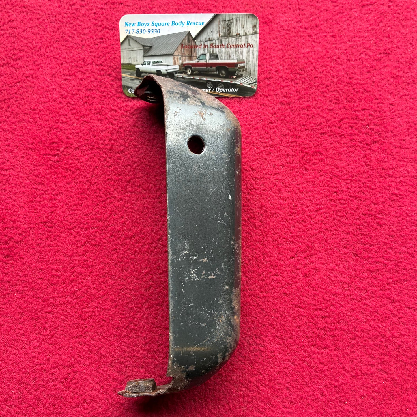 Bracket, Left Radiator Grille Lower Panel Bracket 1973 - 1980 6271821
