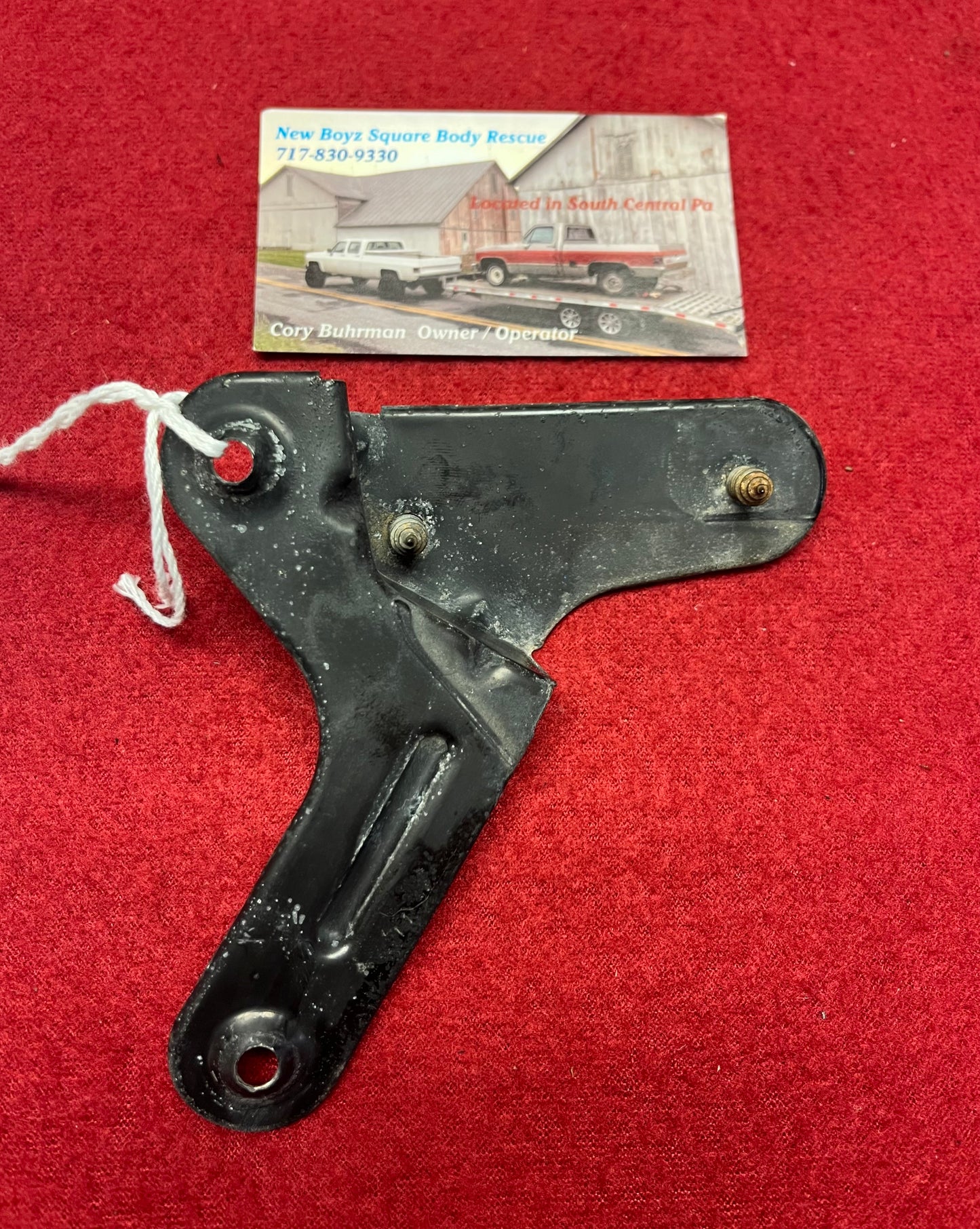 Bracket, Hydraulic Clutch Reservoir Mount Bracket Squarebody Part# 15590106