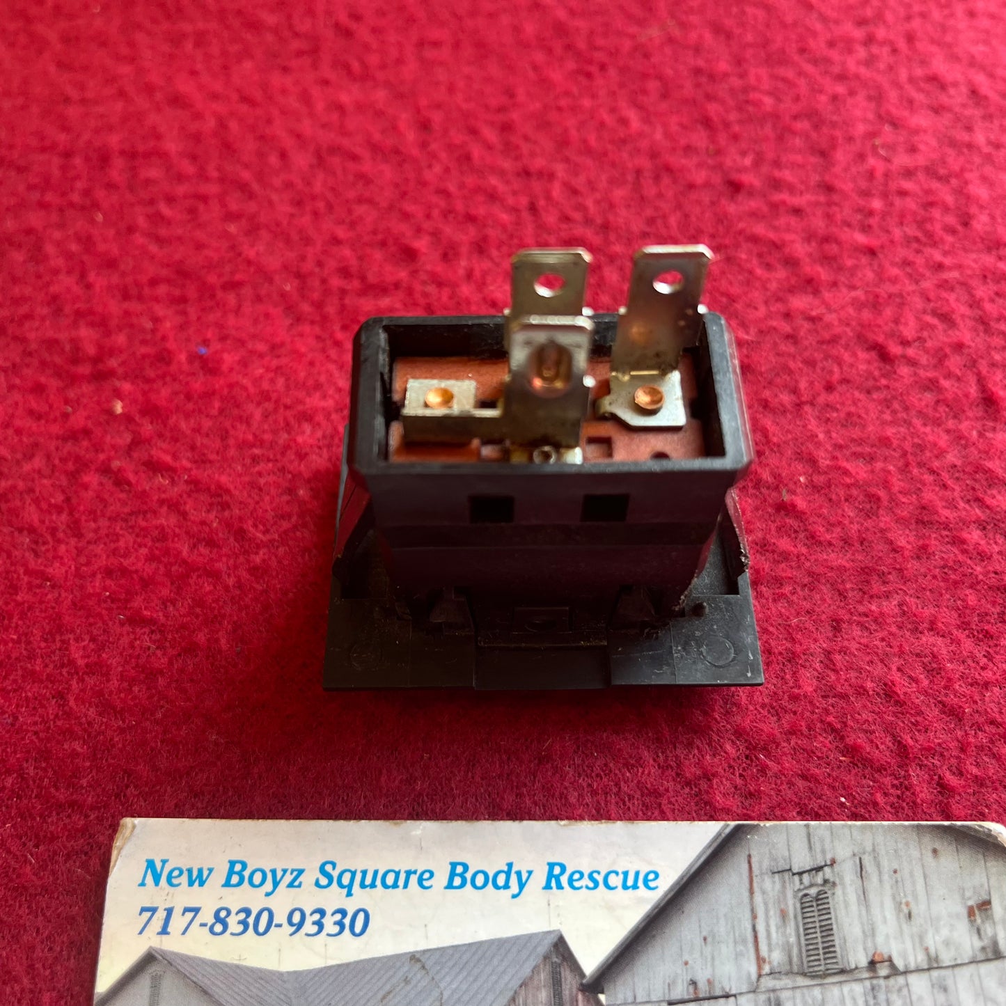 Switch, Rear Air Conditioning Auxiliary Control Switch Part# 14040842 (Suburban) ( AC A/C )