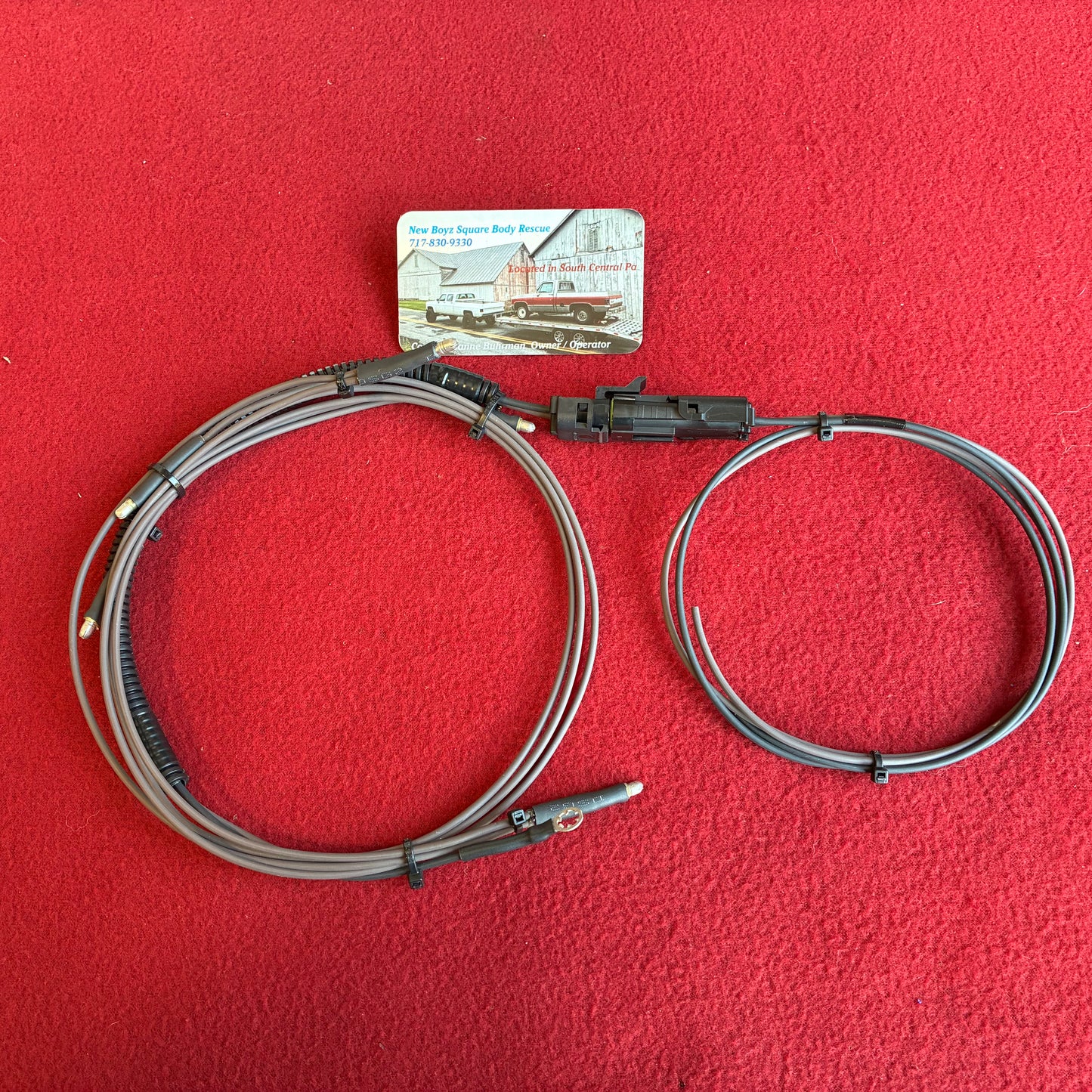 T: Lead, Tailgate Light Wire Harness Power / Ground Lead (1 Ton) (Weather Pack)