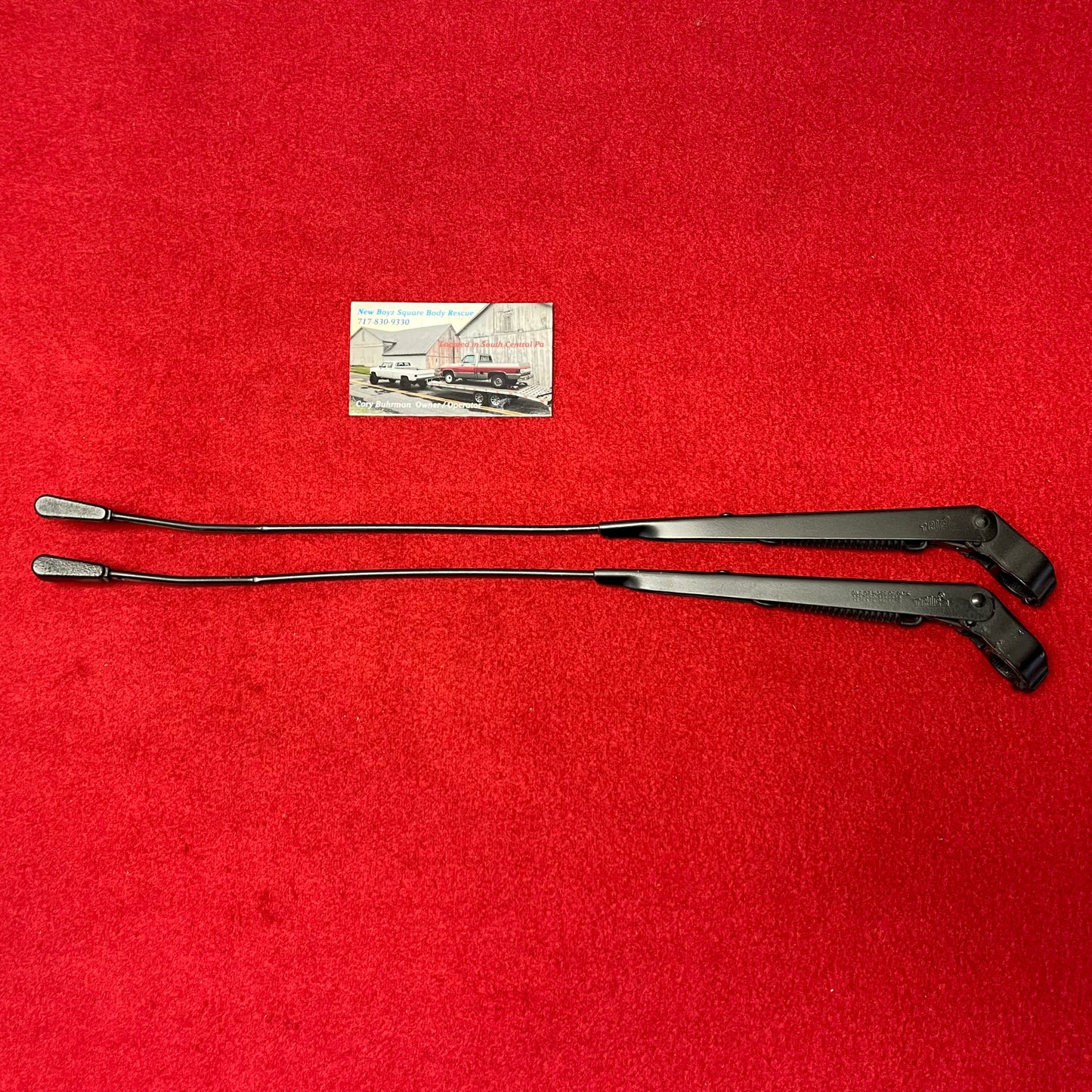 Arm Set, Wiper Arm Set 1985 - 1991 (Black) (Washer Nozzle Style) (Reconditioned) Part# 15522766