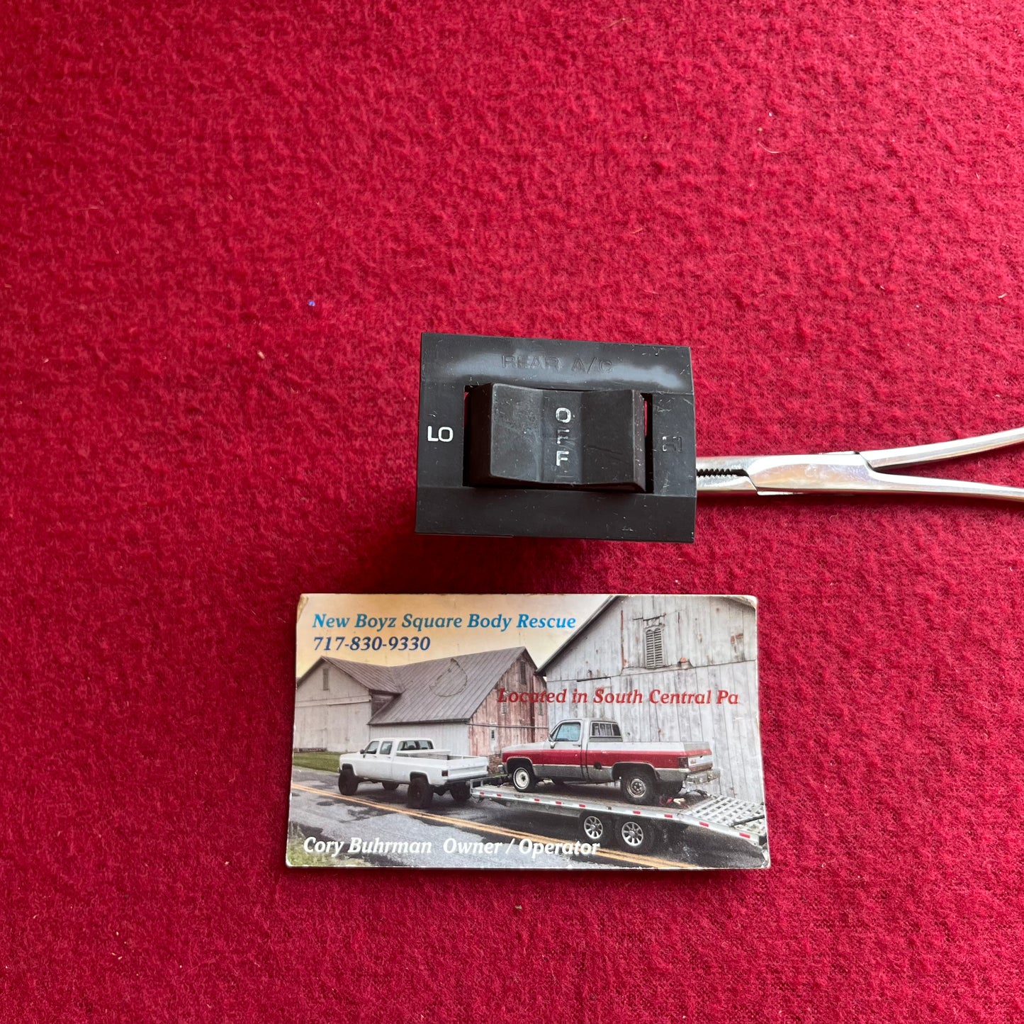 Switch, Rear Air Conditioning Auxiliary Control Switch Part# 14040842 (Suburban) ( AC A/C )