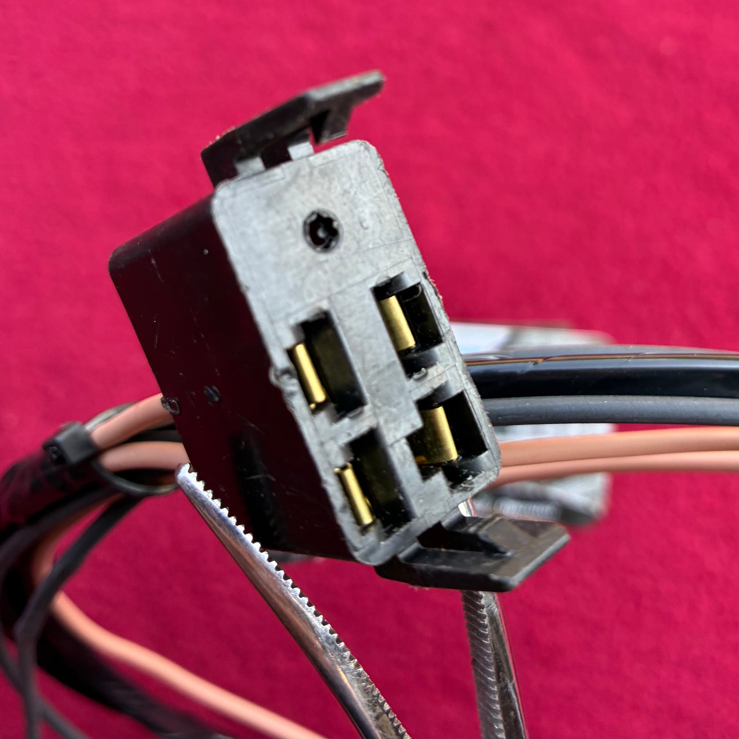 4: Harness, Dual Tank Switch Side Harness  (Cab Side) 1987 - 1991 Replica Manufactured