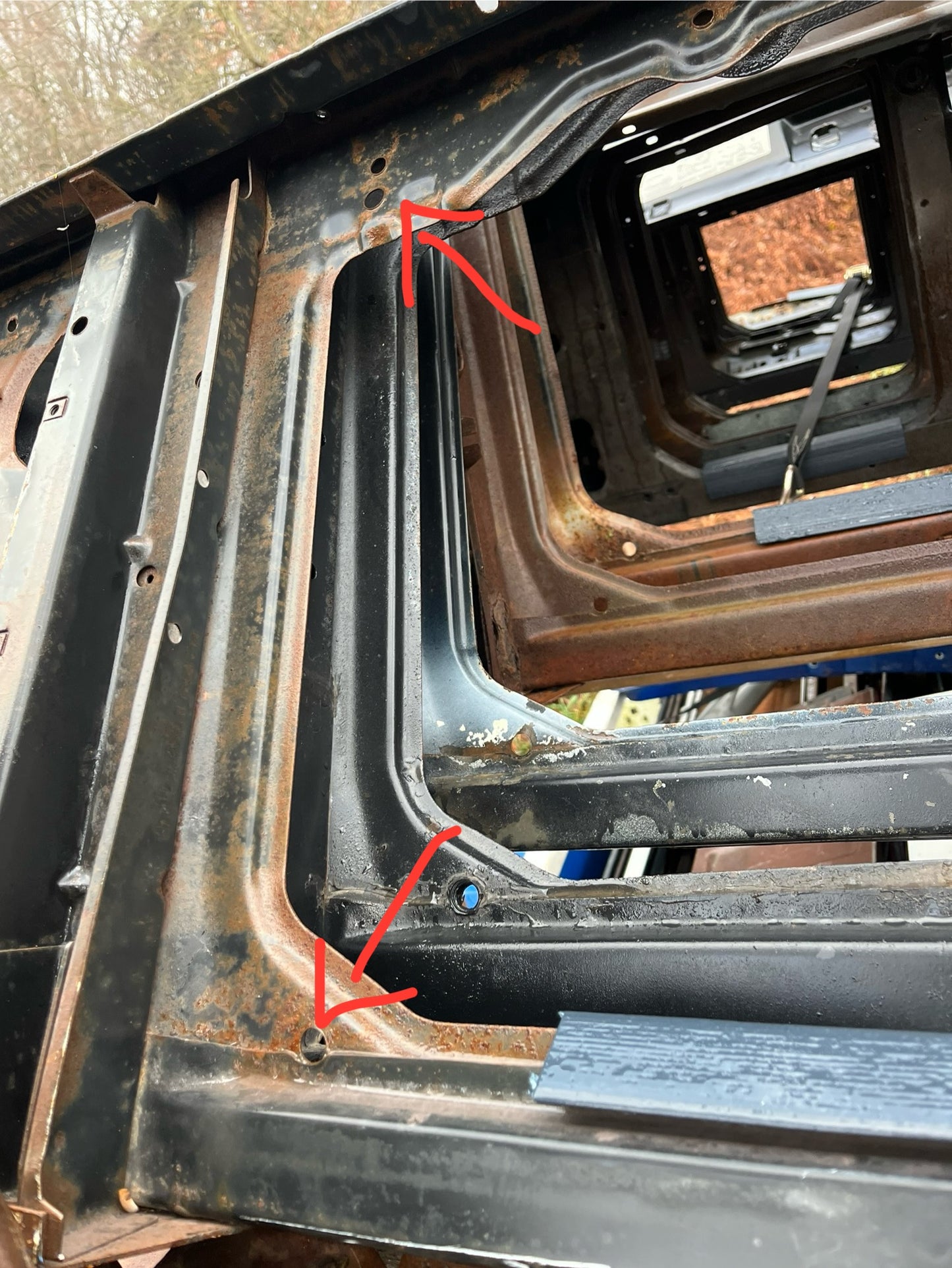 Condenser Mount Kit, Roundeye Condenser Mount Kit 1973-1980 Part# 3903536 & 3903539