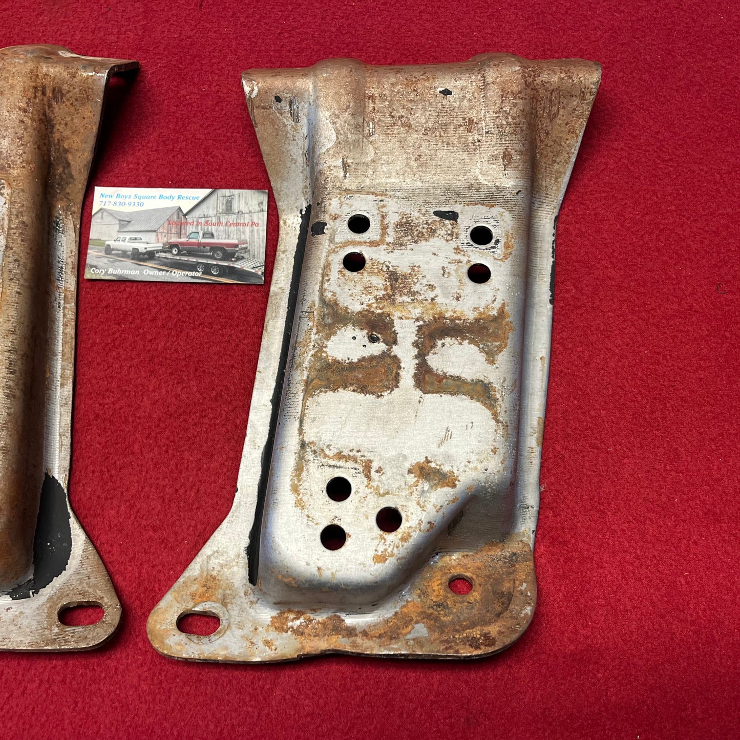 Brackets, C10 Engine Frame Side Perches / Brackets Part# 6271361 & 6271362