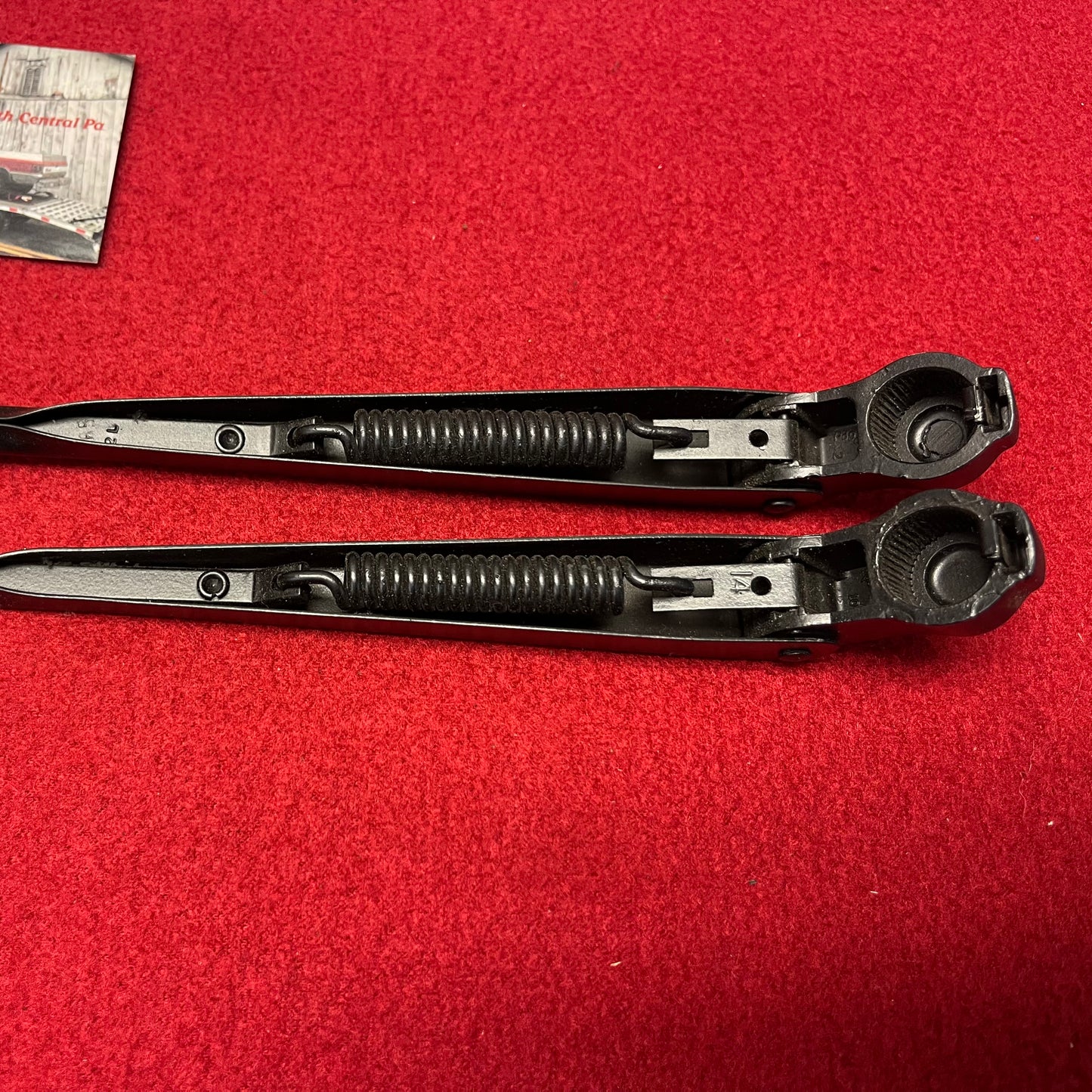 Arm Set, Wiper Arm Set 1985 - 1991 (Black) (Washer Nozzle Style) (Reconditioned) Part# 15522766