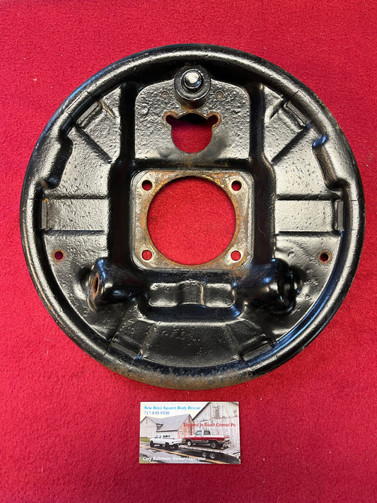 Plate, Right Rear Brake Flange Plate (Backing Plate) Corporate 10 Bolt 8.5 Ring Gear Part#14055280