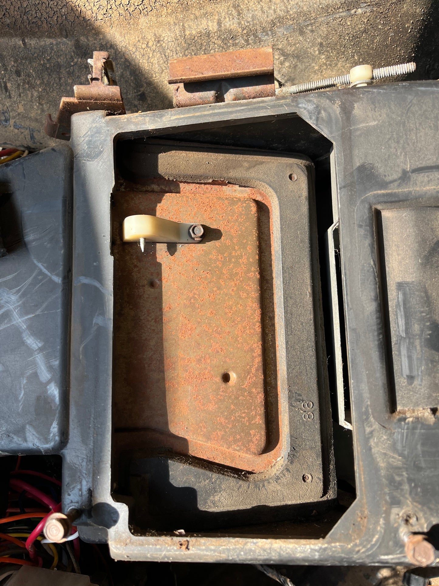 Valve, Inside Housing Diverter Valve Air Conditioning (A/C) Part# 3031196 1975 - 1984