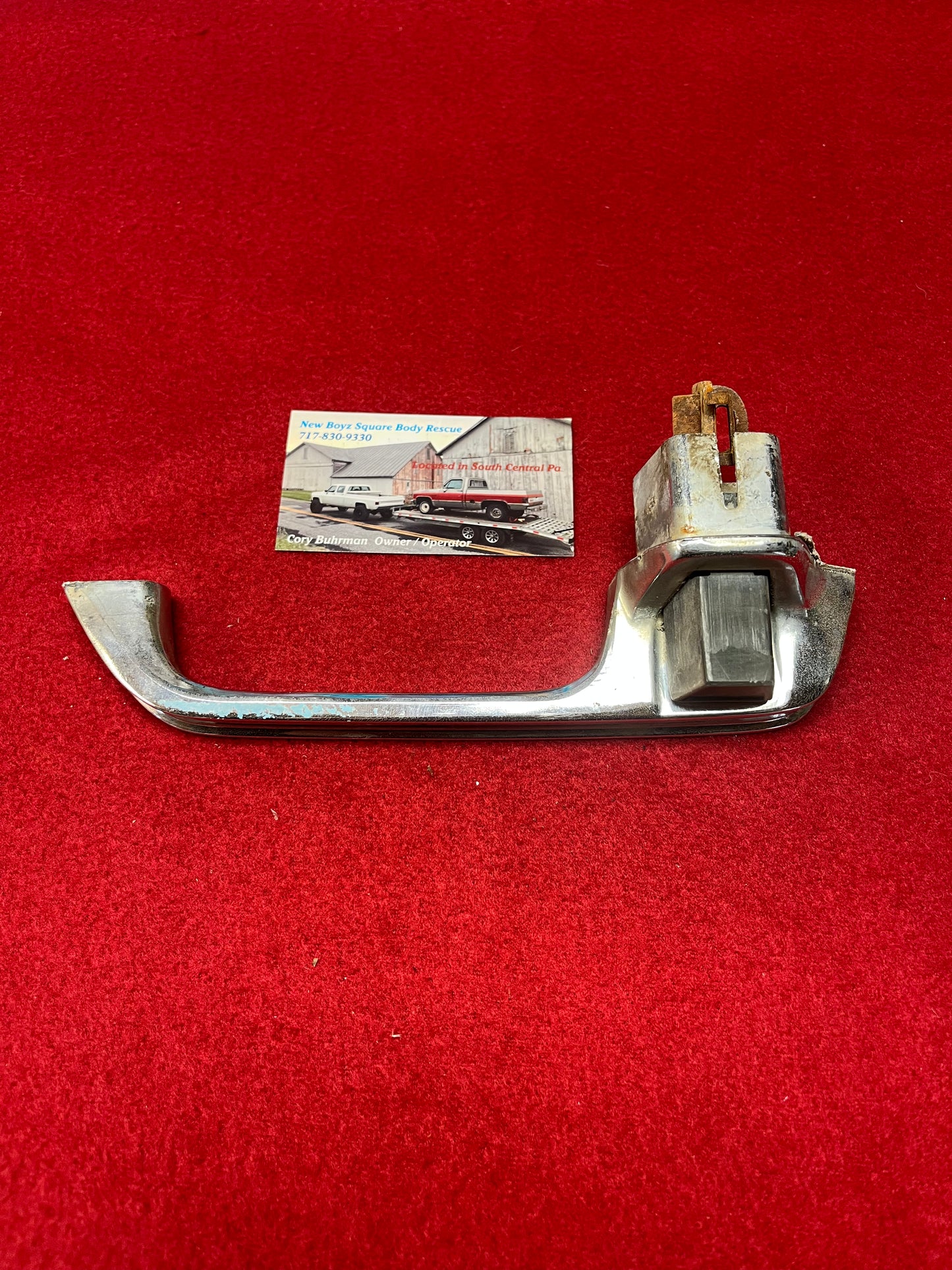 Handle, Right Hand Outside Handle Part# 6258562 1975-1991 (Average Condition)