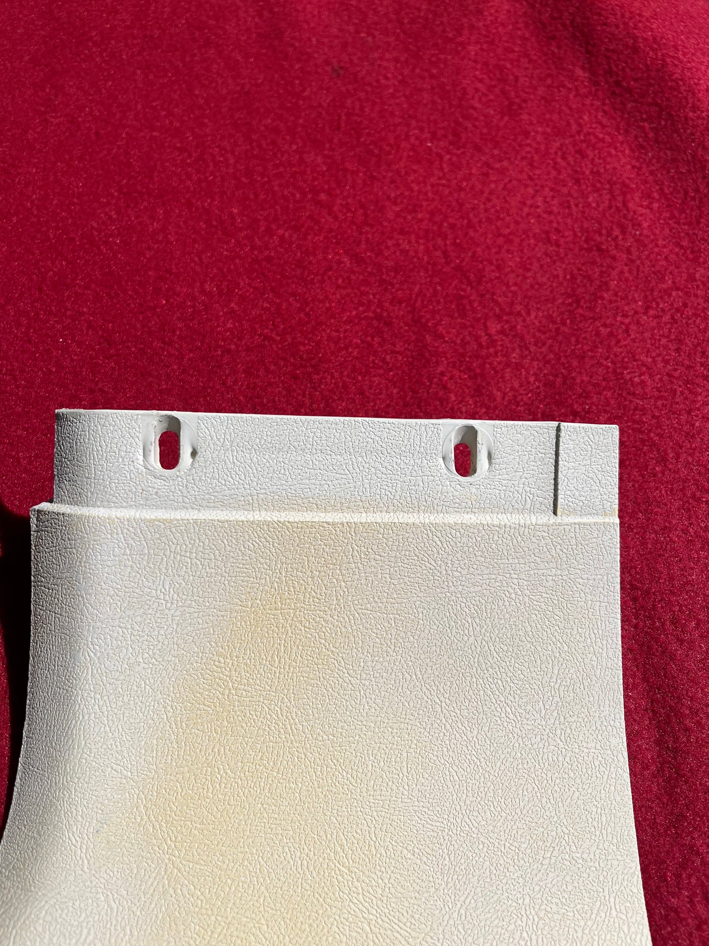 Molding, RH Body Trim B Pillar K5 (Headliner Trim) (White) 14006112